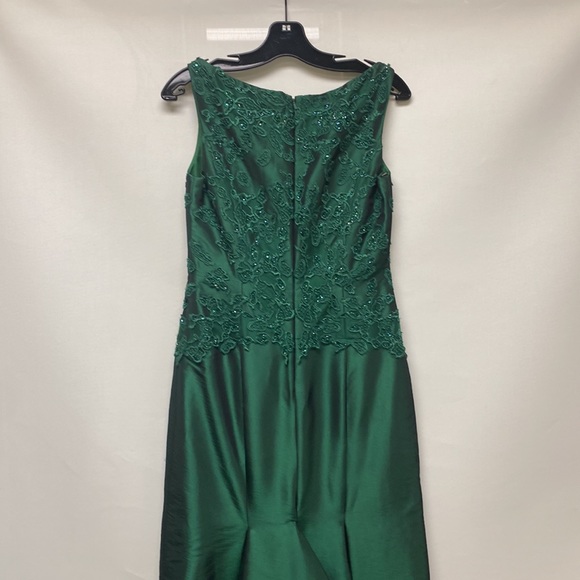 Montage by MonCheri sleeveless mermaid taffeta gown - Picture 6 of 9